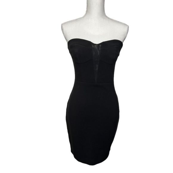 - LIKELY Black Strapless Sweetheart Neckline Bodycon Dress. Size 8 - Picture 1 of 7